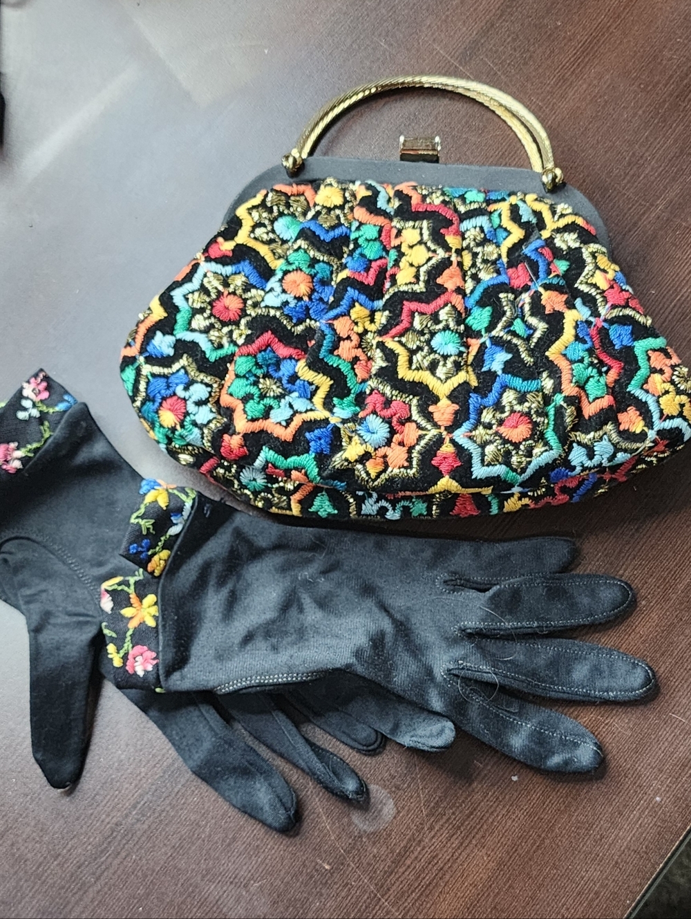 Vintage GARAY 80s Embroidered Evening Bag Matching Gloves Black Floral Beaded - Picture 12 of 13